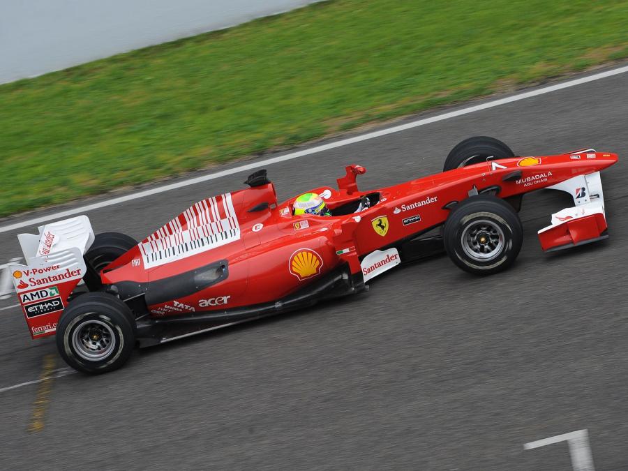  Ferrari F10 (661) 2010 года  (фото 24 из 30)